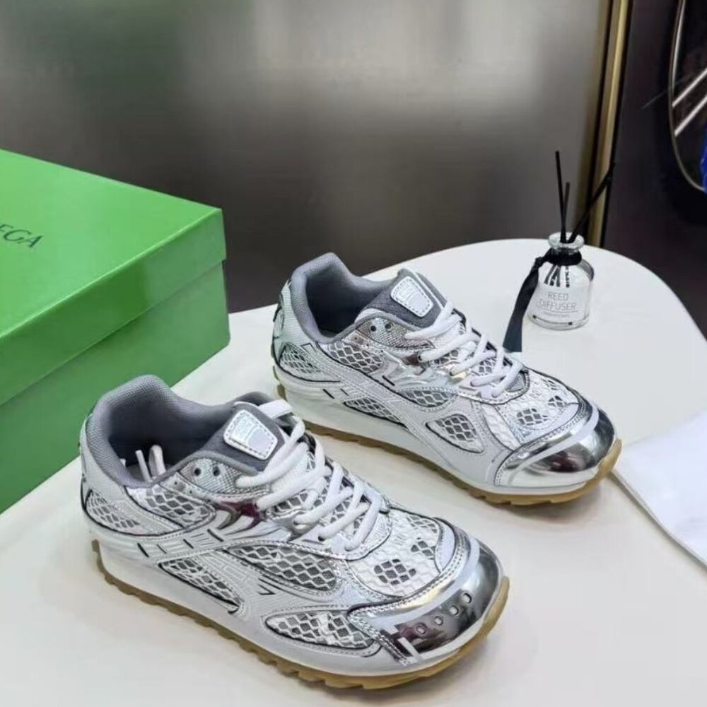Bottega Veneta Orbit Low-Top Casual Sneakers